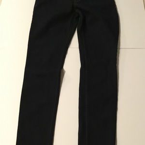 Blue jeans. Ankle. 27”. Forever21. New with tags